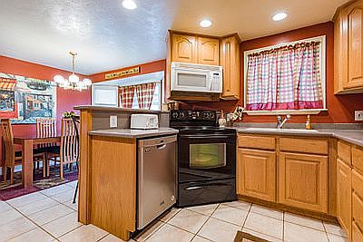 5th image of 9445 S Mumford Cir