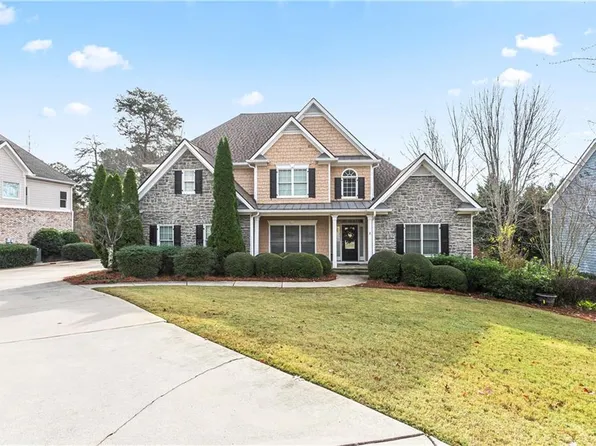 3512 Lake Ridge Dr, Gainesville, GA 30506