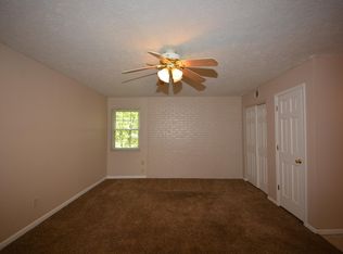 926 Ohio Pike APT 411, Cincinnati, OH 45245