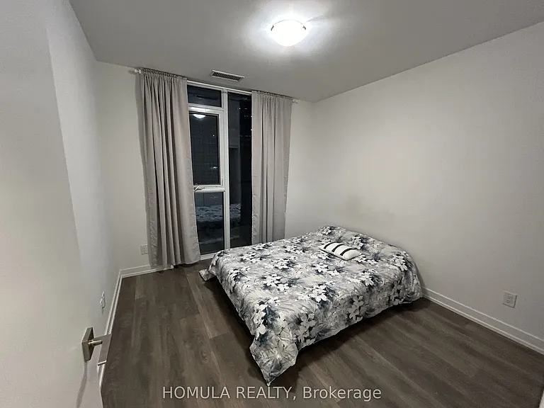 159 Wellesley St E #303 — Photo 6