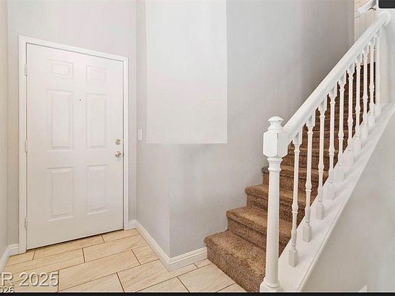 4th image of 8653 Freeport Ln