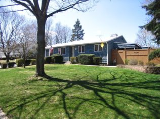 46 S Mallard Ave, Selden, NY 11784