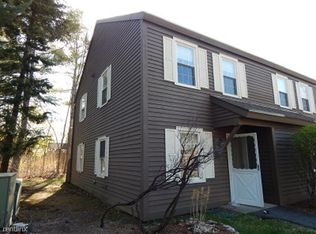 7 Hayes Ave, South Burlington, VT 05403