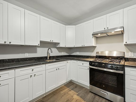 4th image of 85 Eppirt St APT 1