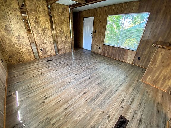 4th image of 2234 Tuna Ln