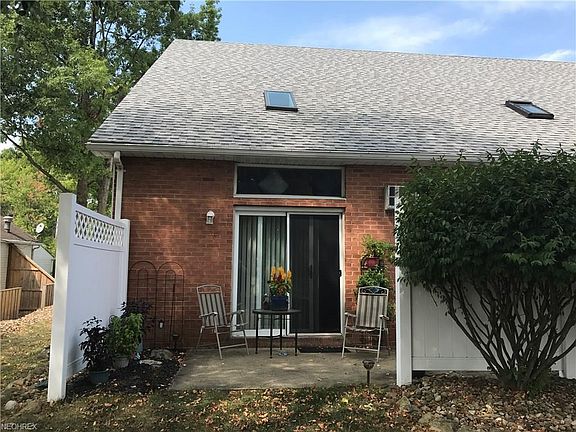 2nd image of 6058 Callaway Cir