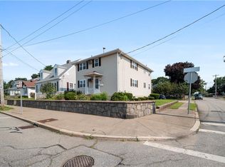 624 Armistice Blvd, Pawtucket, RI 02861