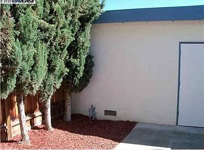 4th image of 4440 Bolivar Pl