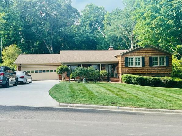 1404 Fernwood Dr