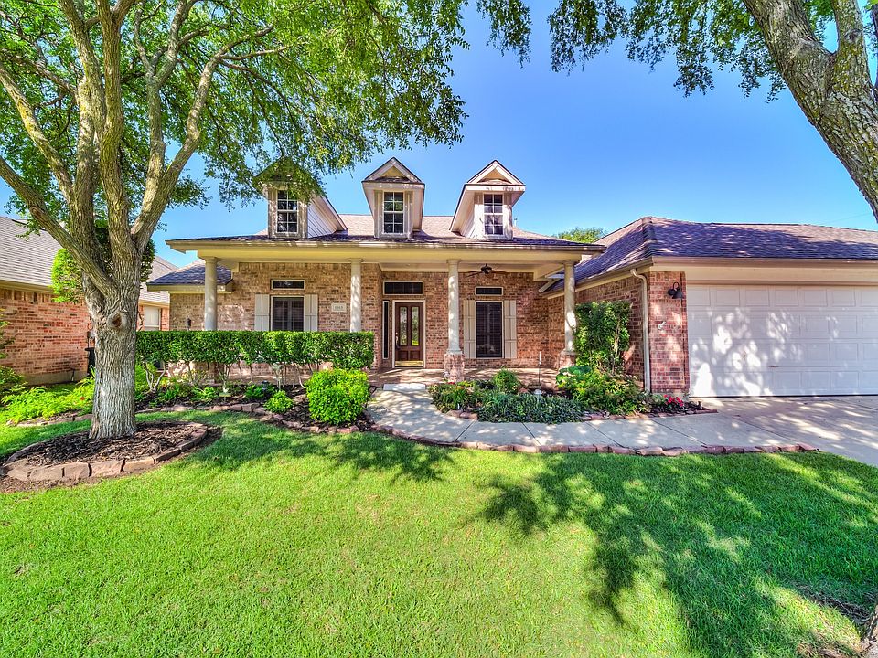 1st image of 1103 Oakhollow Dr