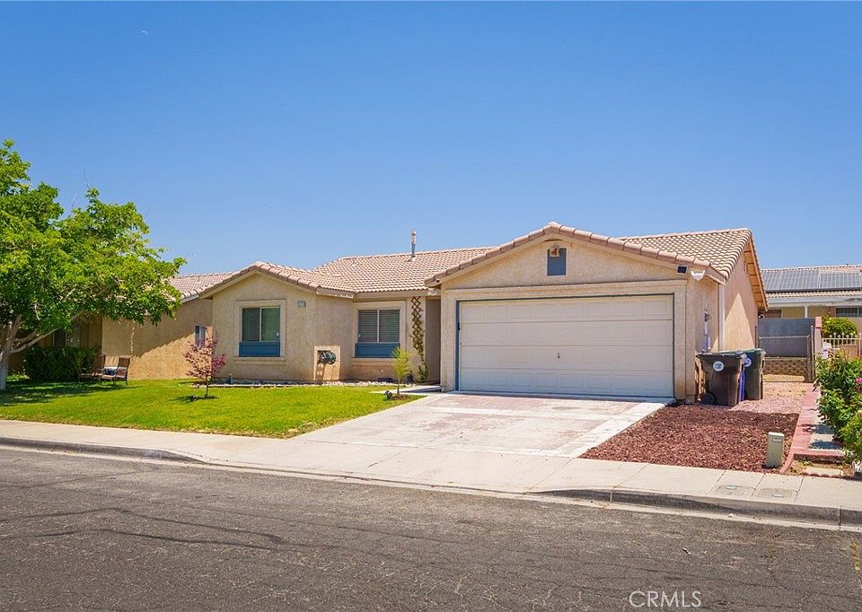 1st image of 15213 Moonglow Ln