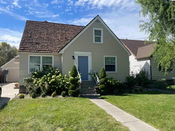 13 N Newport St, Kennewick, WA 99336