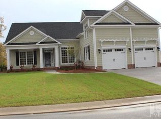 127 Firethorn Cir, Wallace, NC 28466