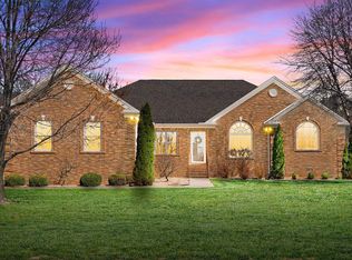 115 Farmhill Dr, Hopkinsville, KY 42240