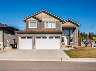 401 Lakewood Way SW, Cold Lake, AB T9M 0K7