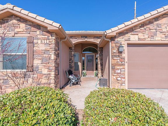 4th image of 811 N Swiss Haven Cir