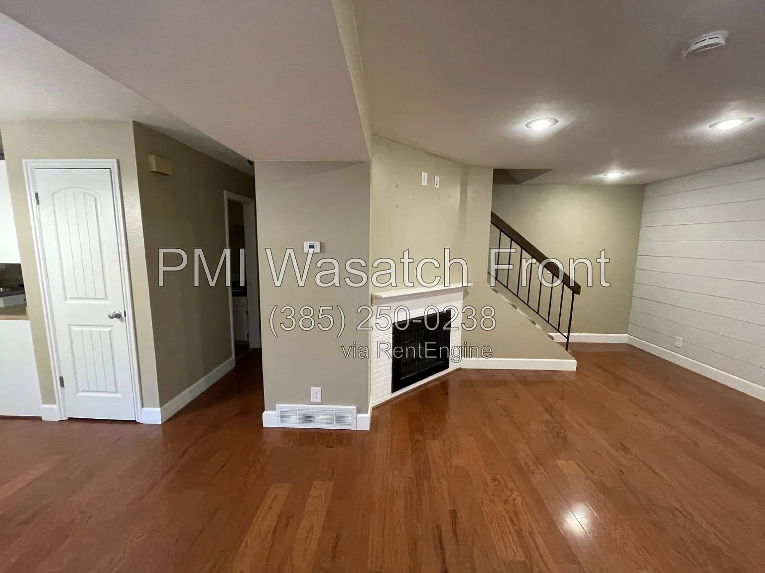 3 bed, 3.5 bath, 1620 sqft, $1,900 — Photo 3
