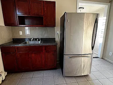 3 bed, 1200 sqft, $1,775 — Photo 1