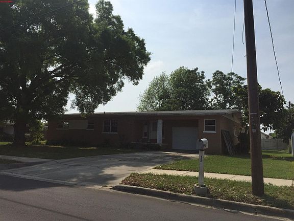 4th image of 408 Alta Vista Dr