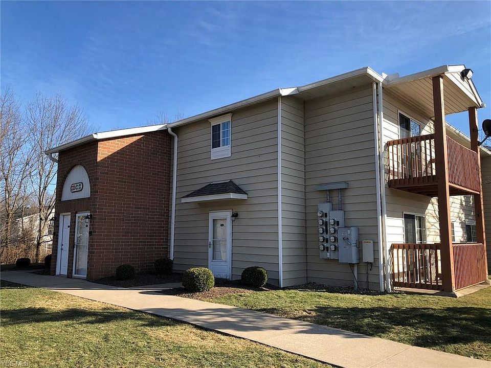 1st image of 10373 Glenway Dr APT 102
