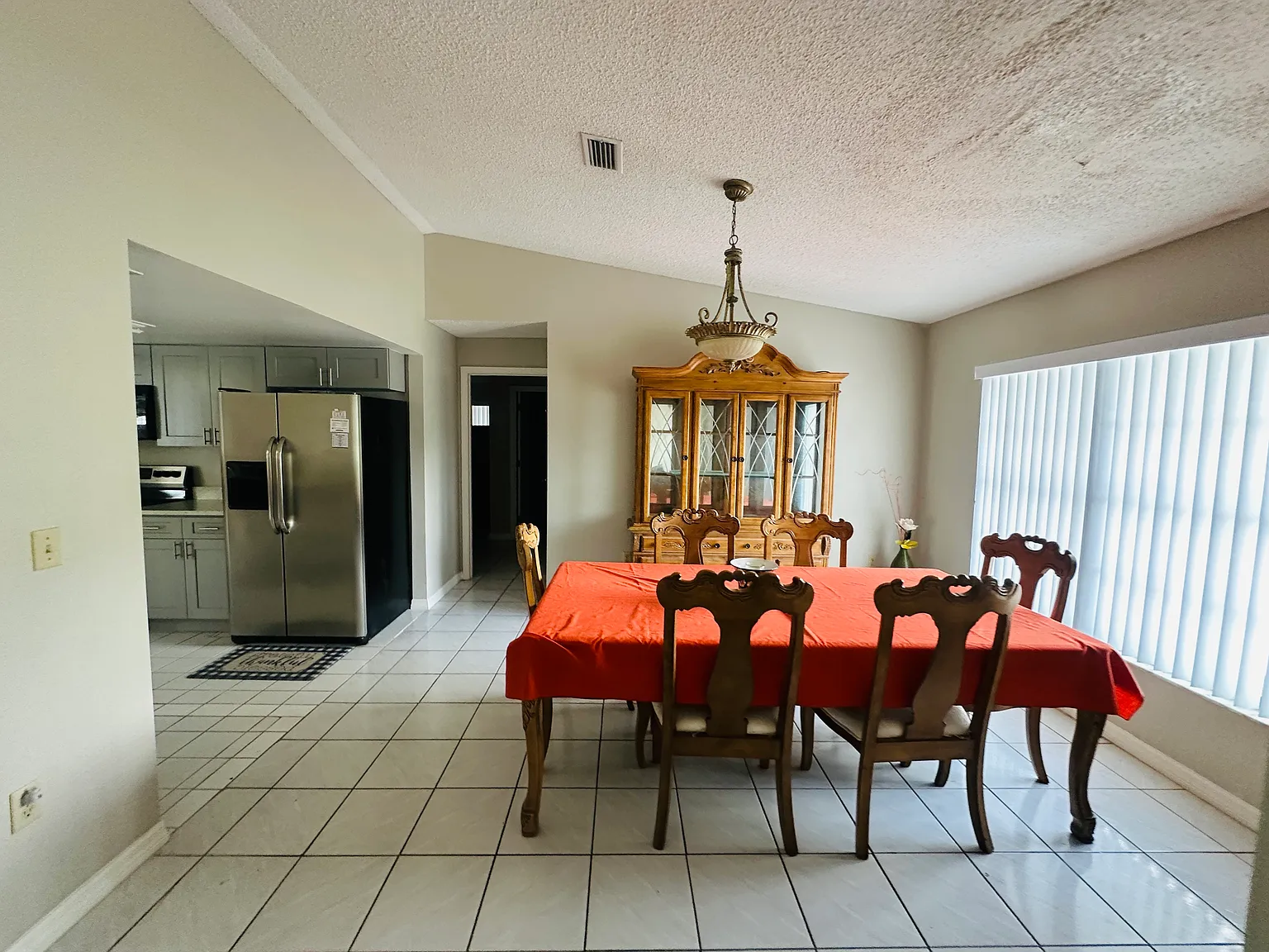 2046 N Stewart St — Photo 4
