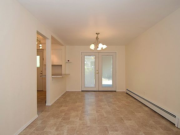 4th image of 13004 E Guthrie Dr