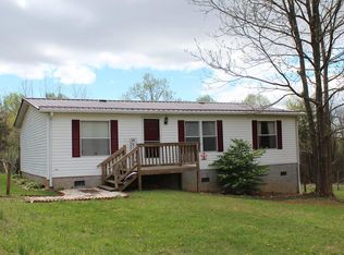 1565 Shingle Shop Rd, Stuart, VA 24171