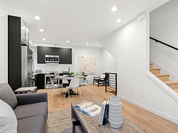 3rd image of 6232 Stanley Ave S #B