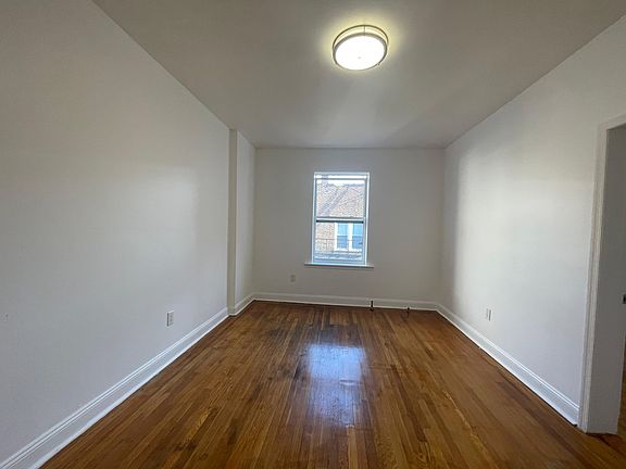 3rd image of 10 Gifford Ave #57E