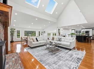 6 Lynbrook Rd, Southborough, MA 01772