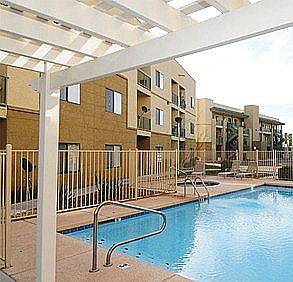 Rancho Cielo, Pool