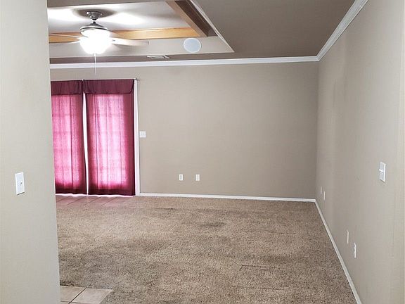 2nd image of 1329 Damon Dr