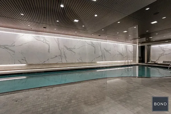 Rented by Bond New York | media 23