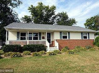 8454 Geneva Rd, Pasadena, MD 21122