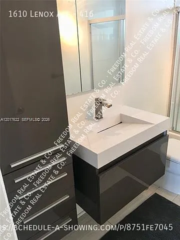 1610 Lenox Ave #416 — Photo 8