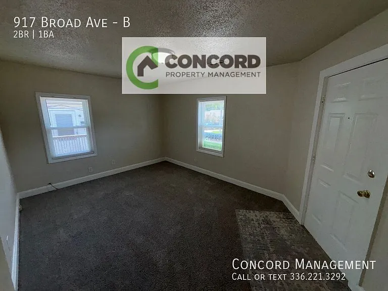 917 Broad Ave #B — Photo 3