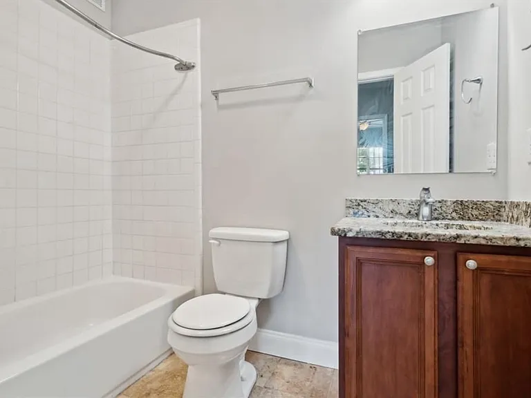 6980 Roswell Rd #B14 — Photo 9