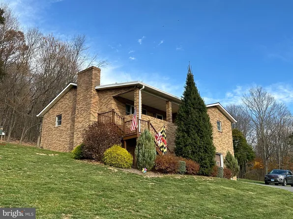 16607 Oceanview Ln SW, Frostburg, MD 21532