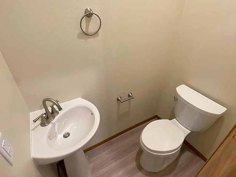 3210 College Rd #C — Photo 16