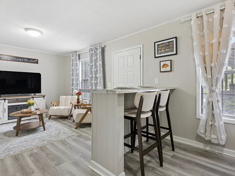 Springbrook Apartments — Photo 18
