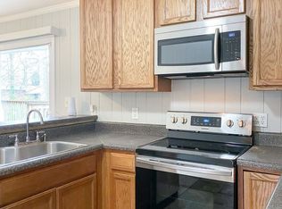 5585 Deerfield Trl, Atlanta, GA 30349