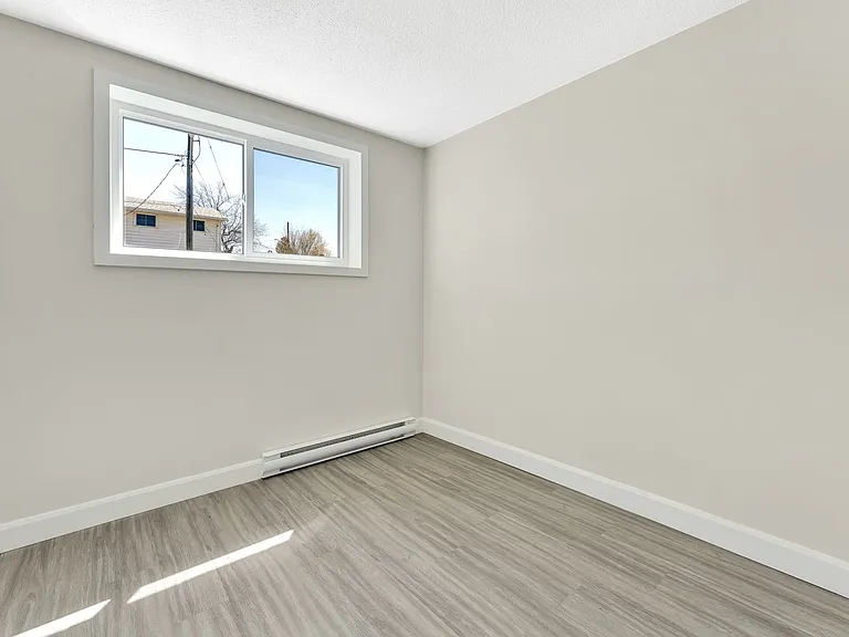 99 Thomas St — Photo 17