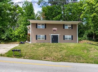 160 Irwin Rd, Huntington, WV 25705