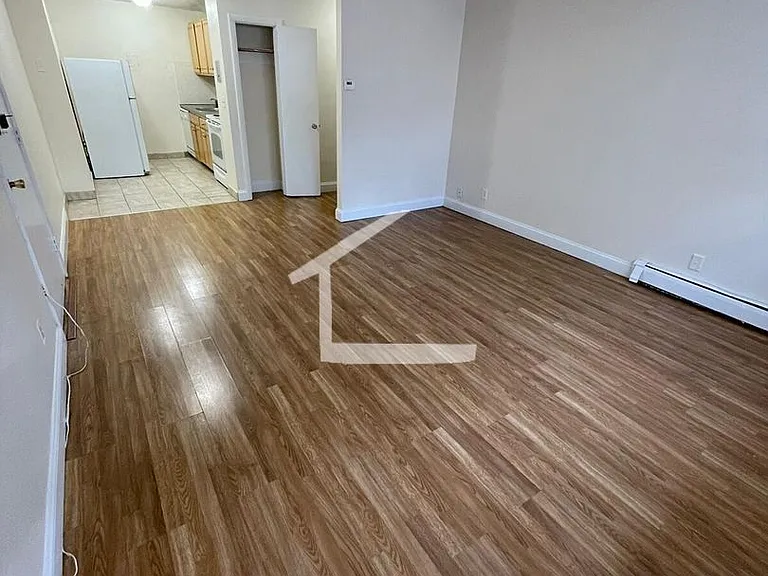 86 Gardner St #2B — Photo 1