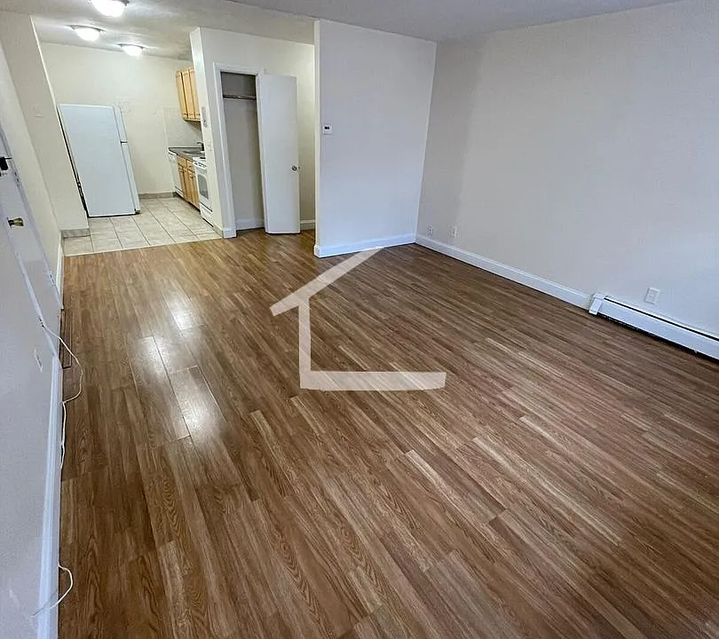 86 Gardner St #5B