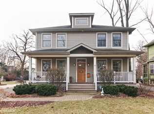 157 Gage Rd, Riverside, IL 60546