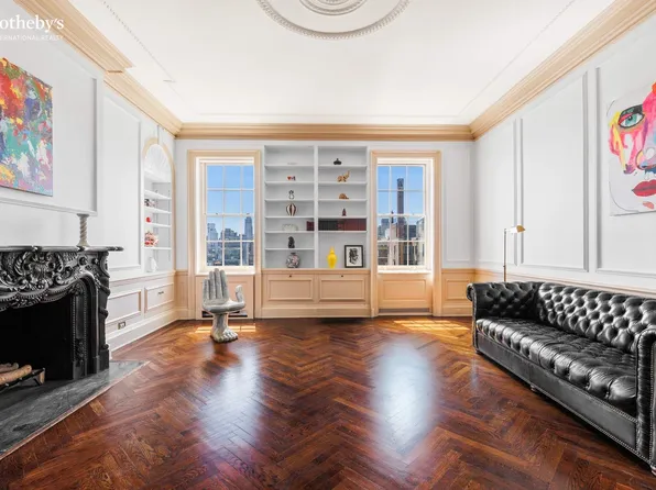 1021 Park Avenue image 3 of 10