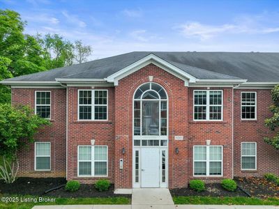 9205 Pine Lake Dr UNIT 202, Louisville, KY, 40220