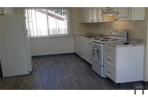 16240 Keith Way #B Photo 1