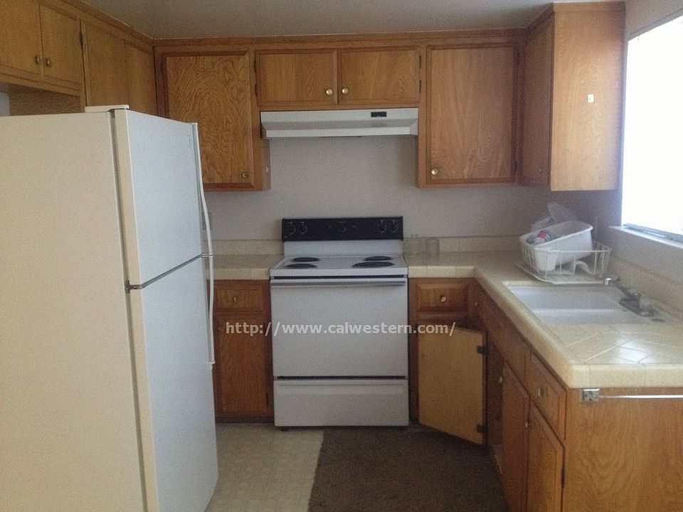 2nd image of 1976 Harris Ave APT 2